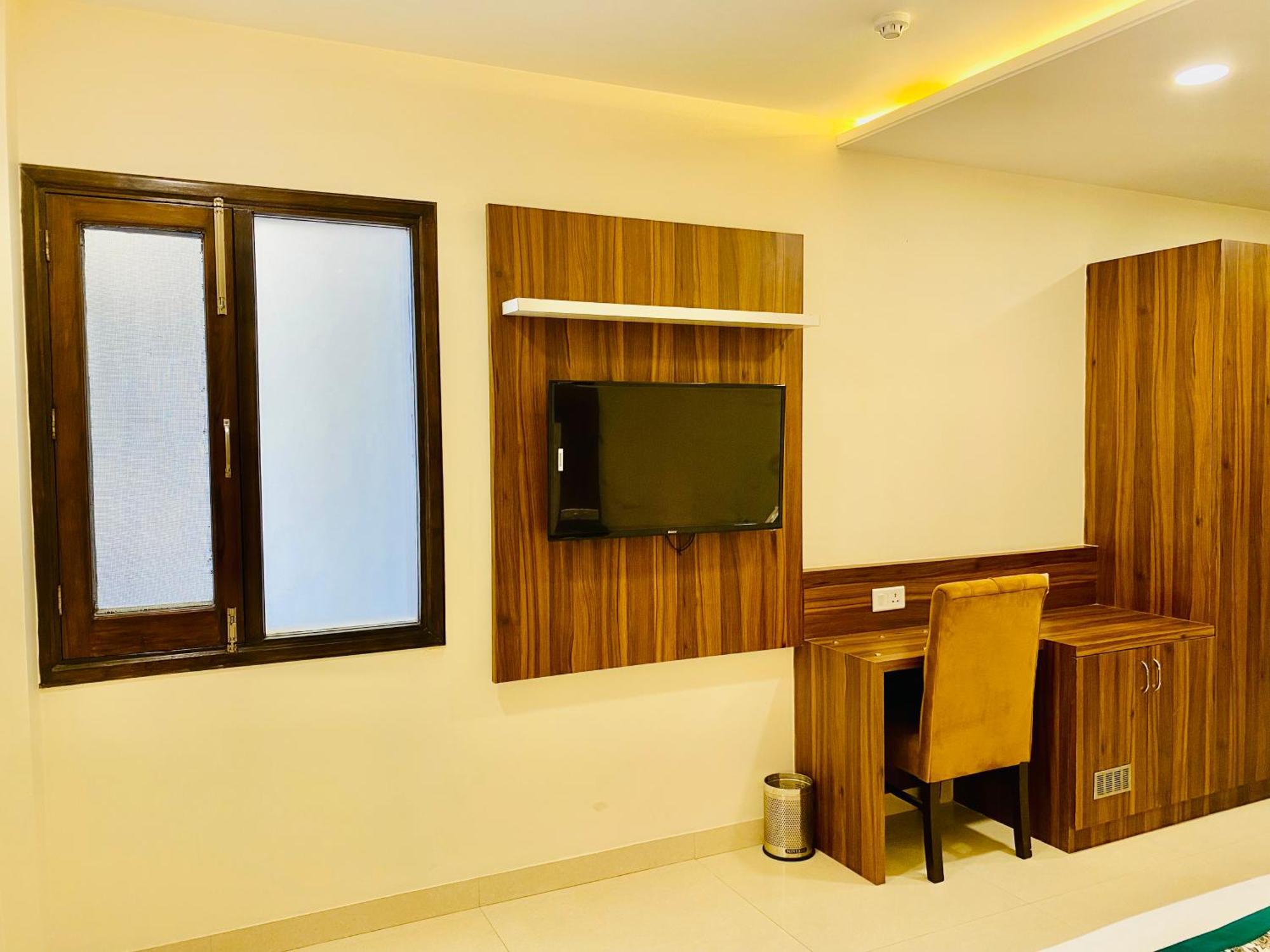 Hotel White House Walking Distance From Golden Temple- With Parking Amritsar Eksteriør bilde